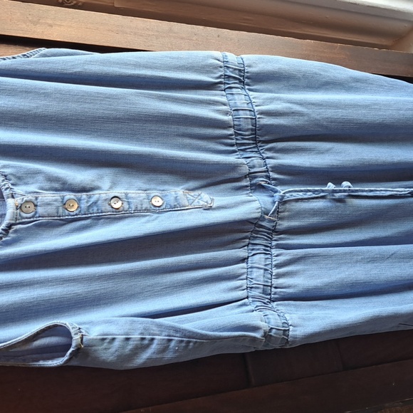 Knox Rose woman's size med light wash drawstring waist blue jean romper - Picture 3 of 5